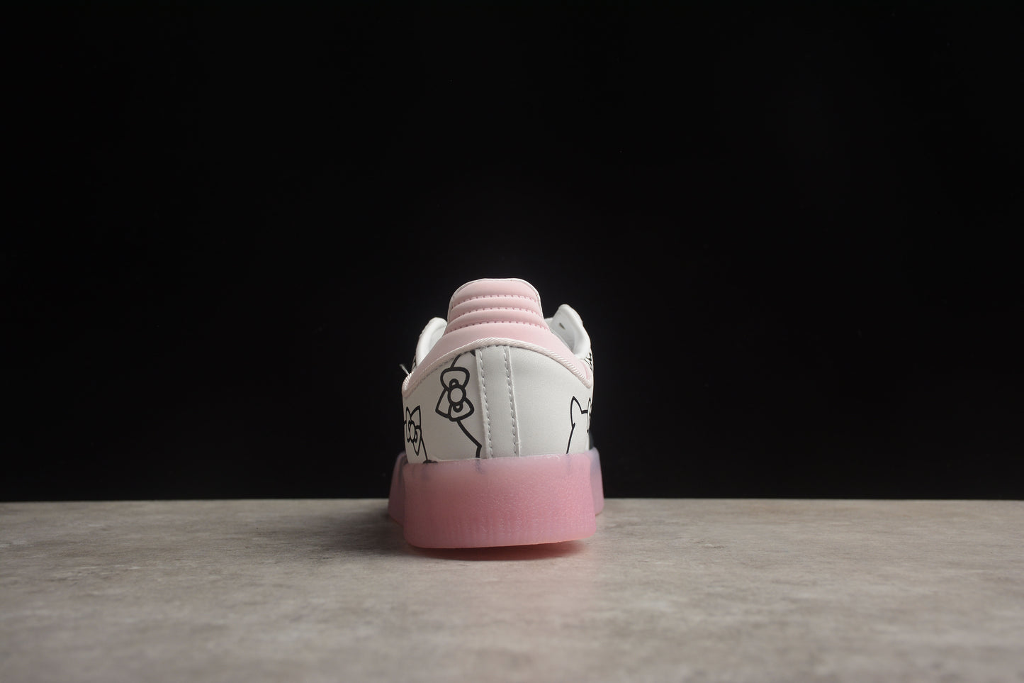 Adidas Hello Kitty