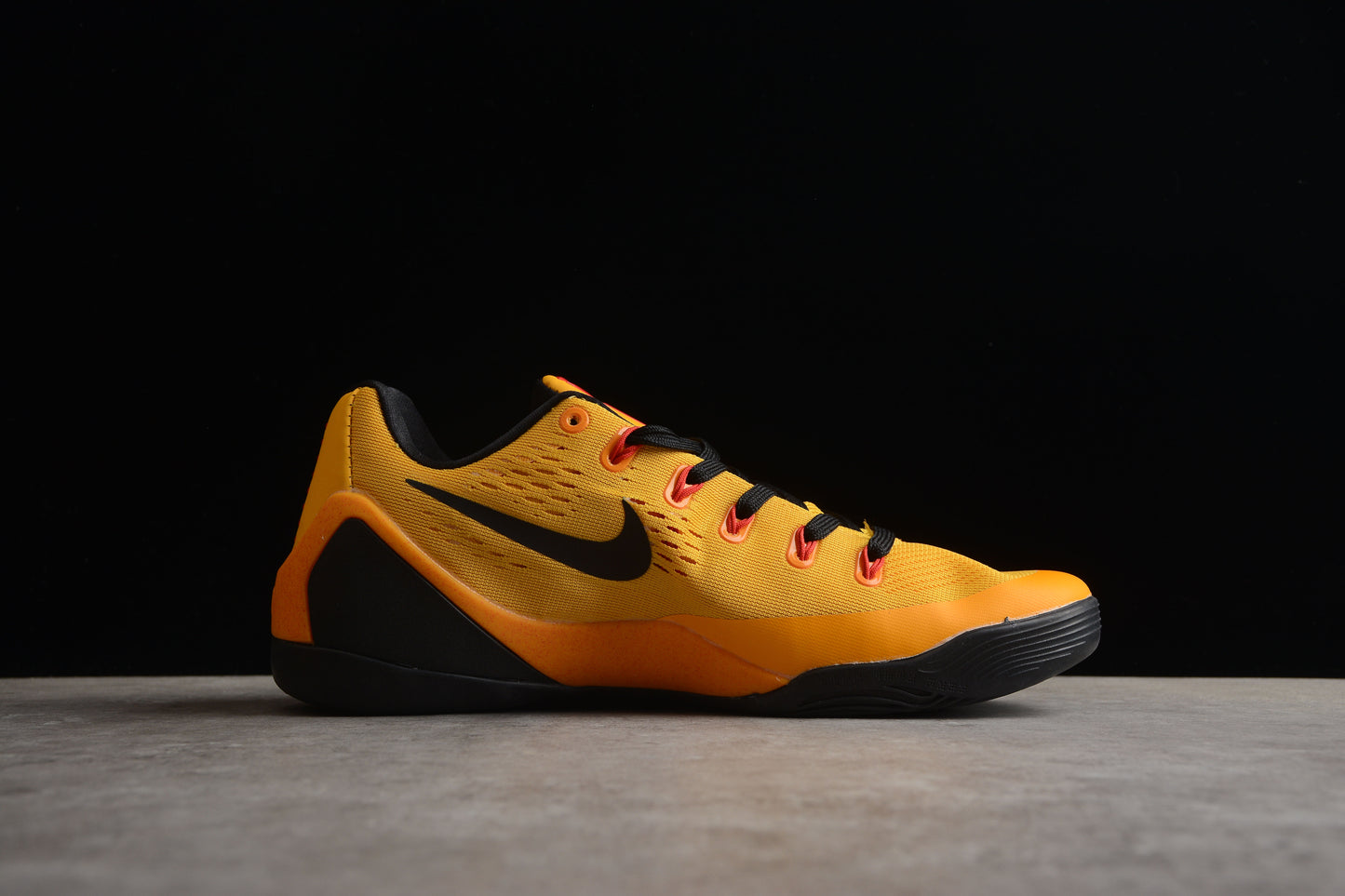 Nike Kobe 9