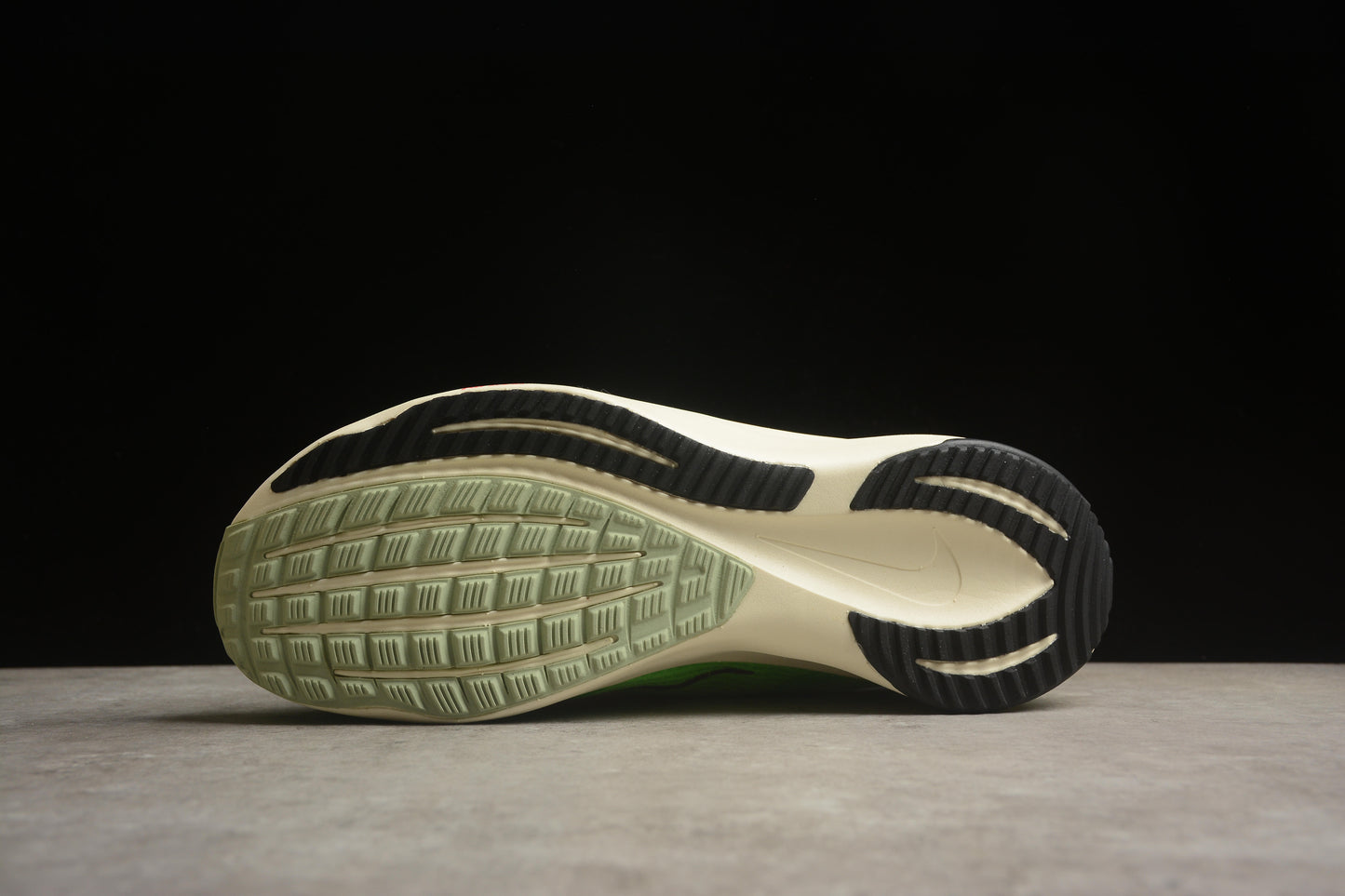 NIKE AIR Zoom RIVAL Fly 3