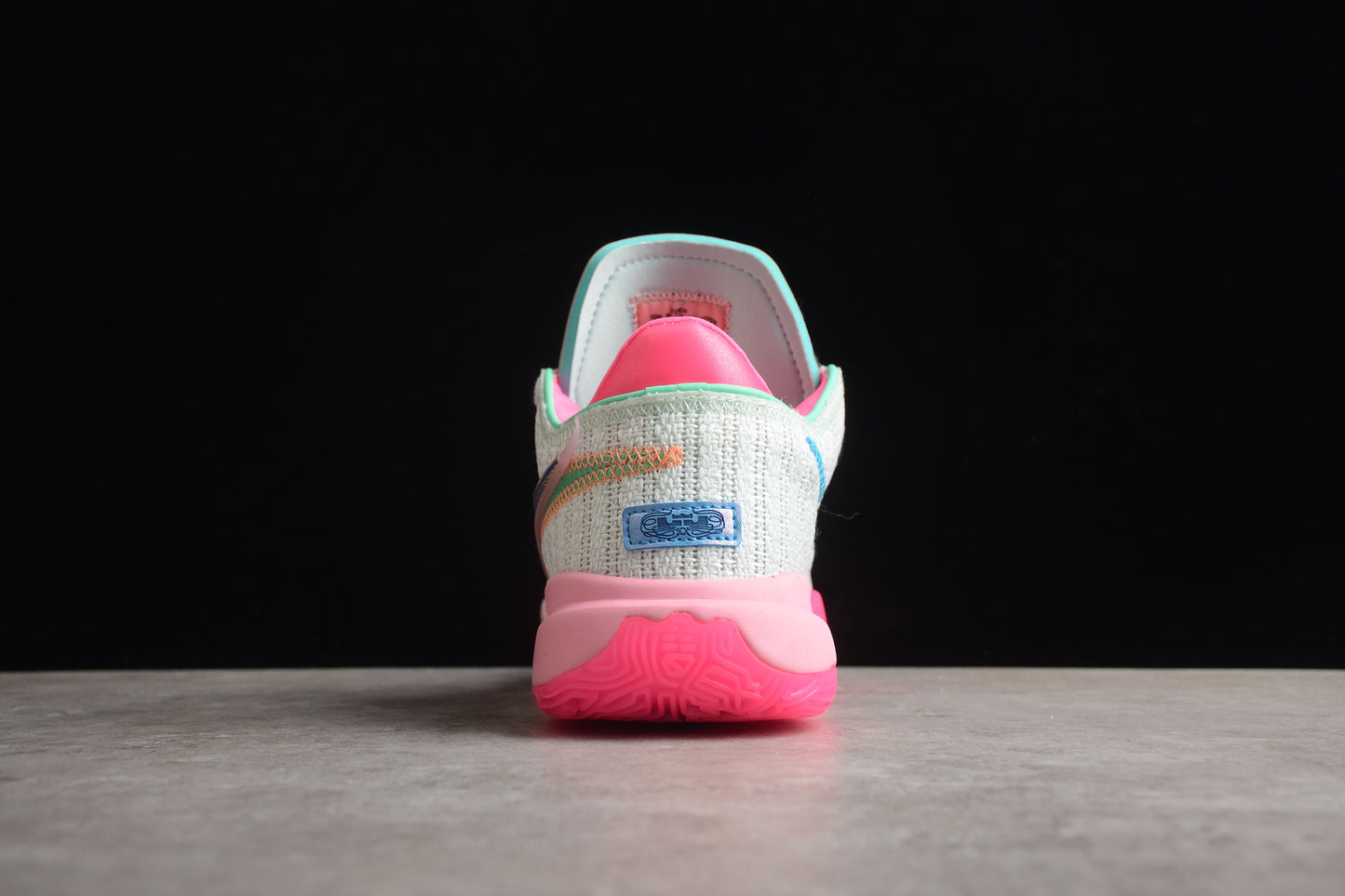 Nike LeBron XX