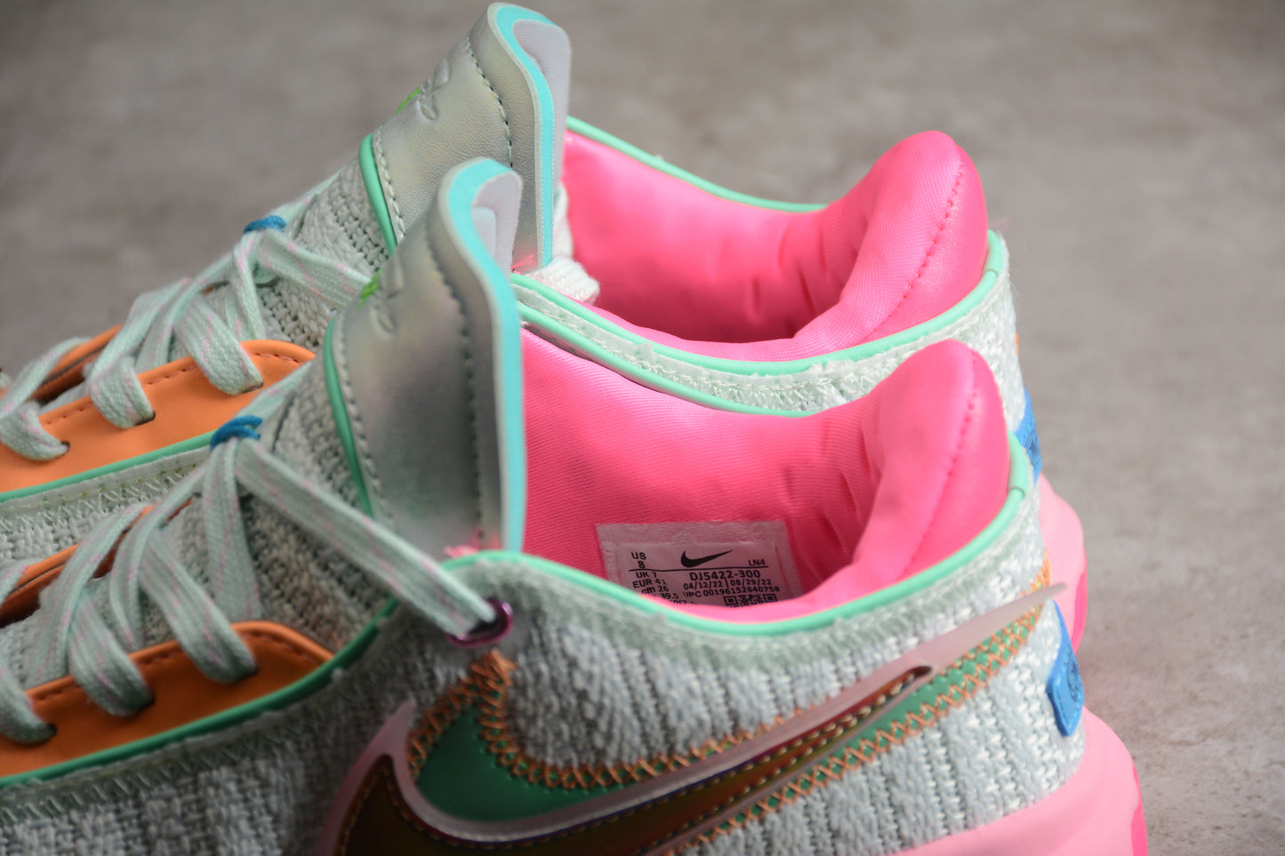 Nike LeBron XX