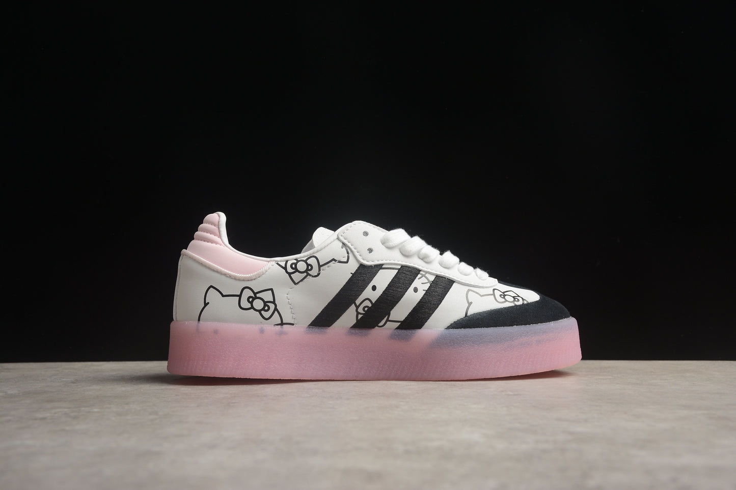 Adidas Hello Kitty