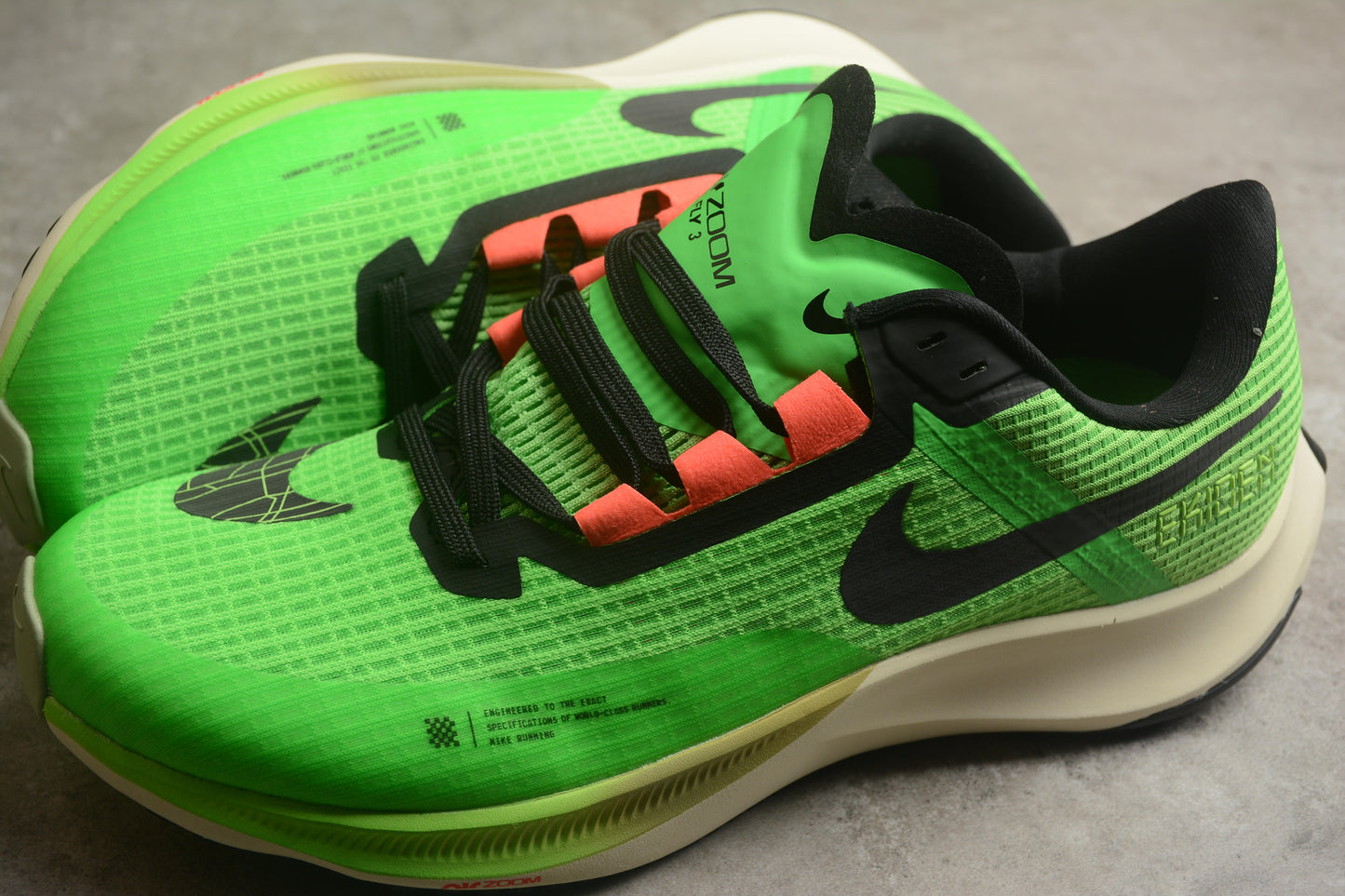 NIKE AIR Zoom RIVAL Fly 3