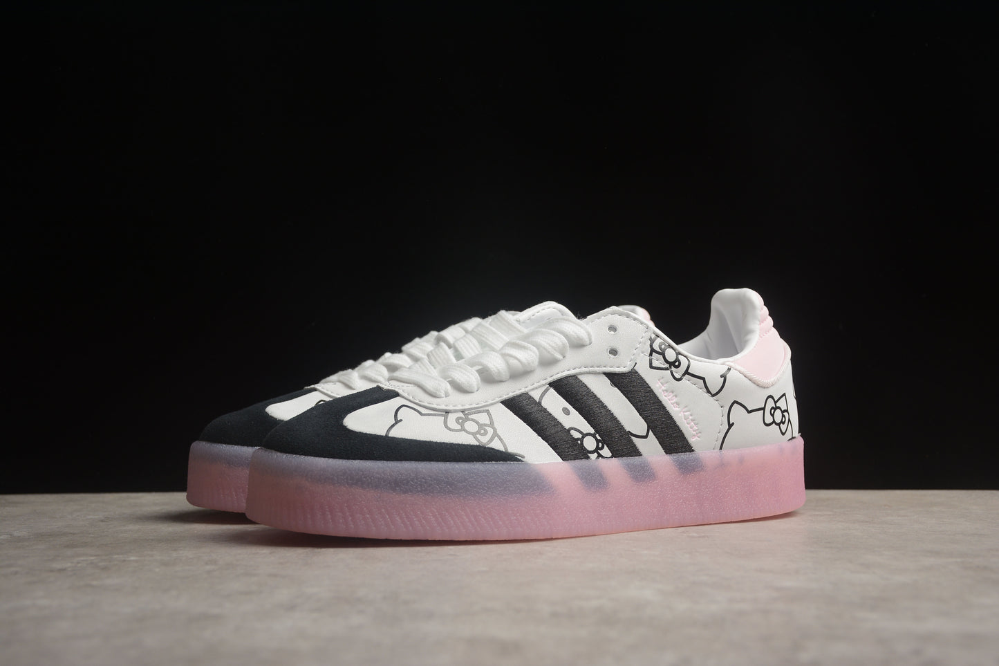 Adidas Hello Kitty