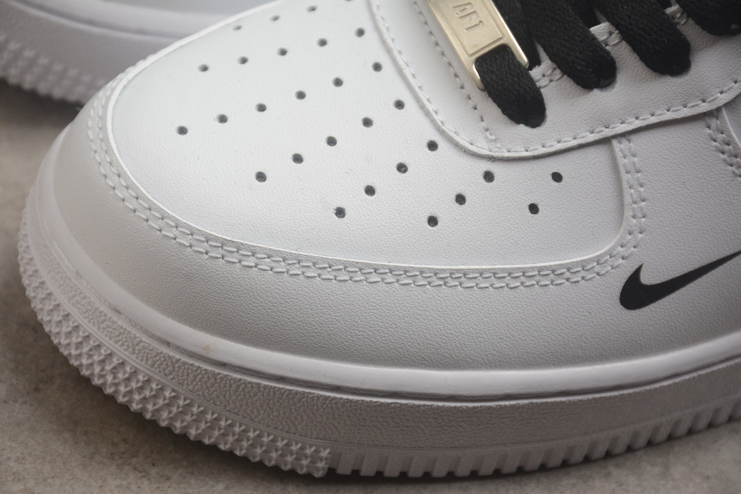 Nike Air Force