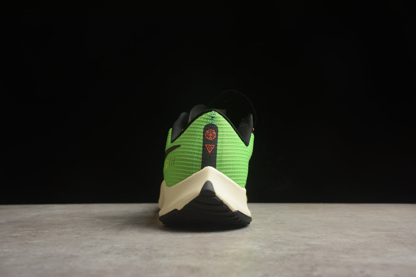 NIKE AIR Zoom RIVAL Fly 3