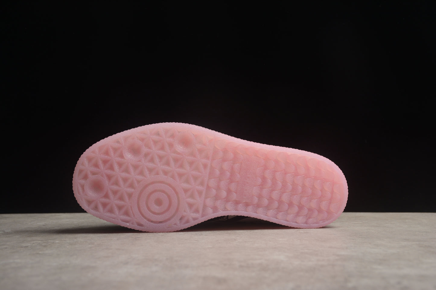 Adidas Hello Kitty