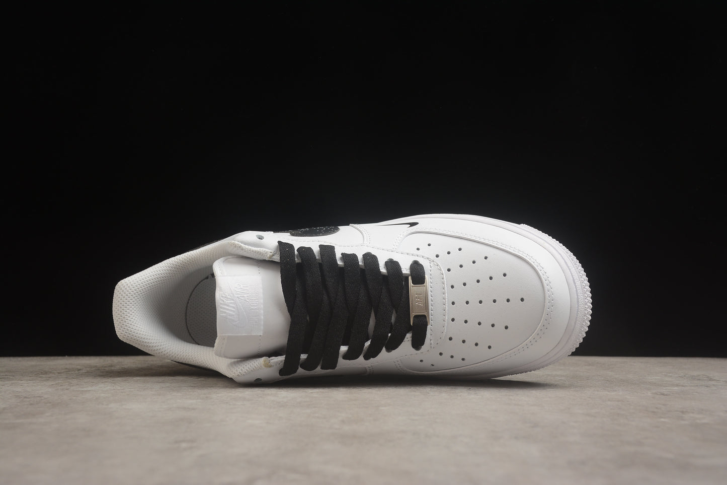 Nike Air Force
