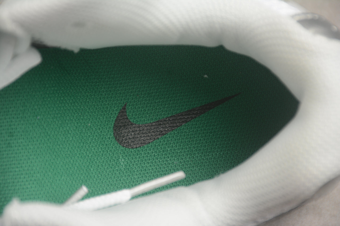 Nike V5 RNR