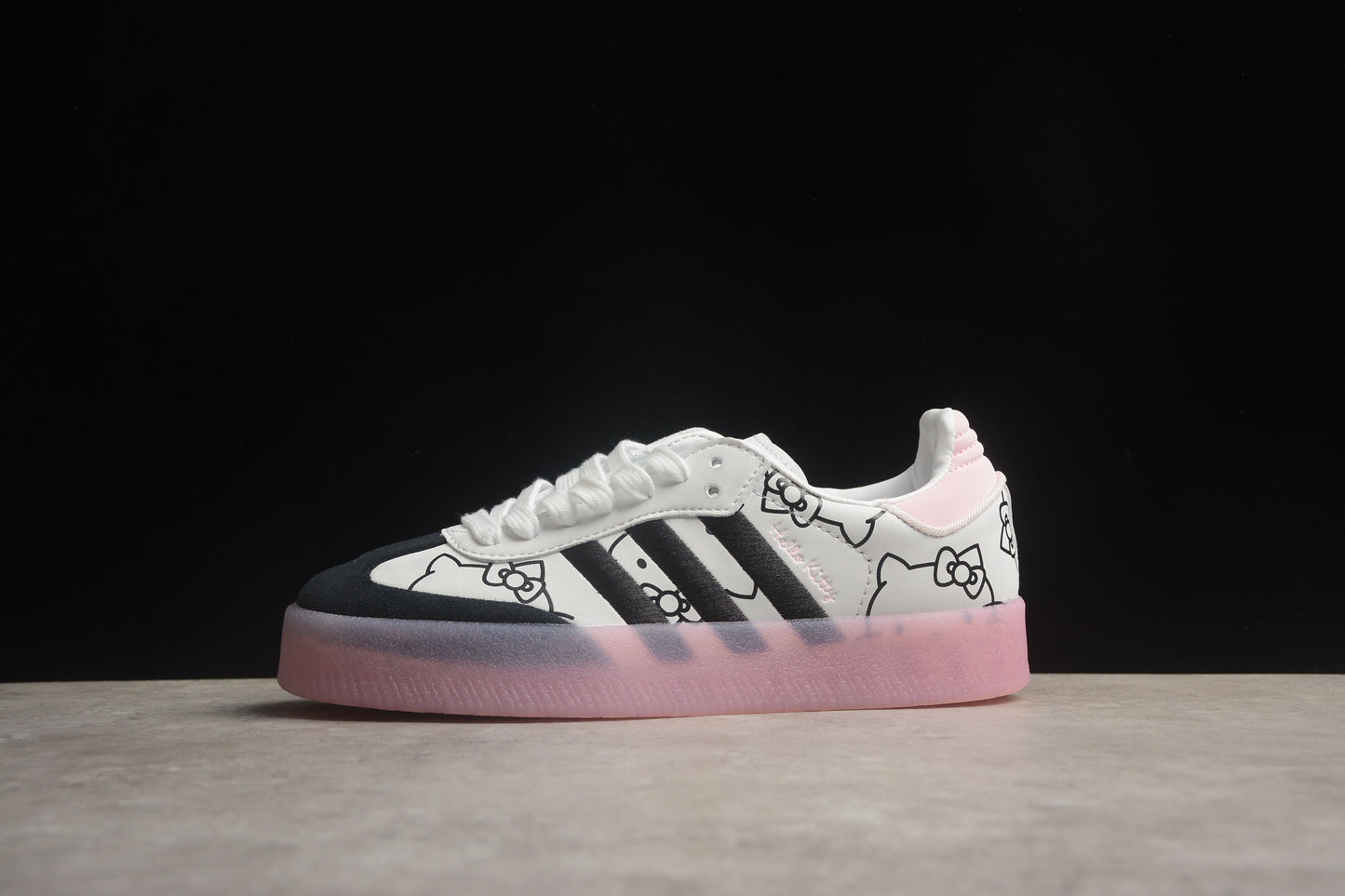 Adidas Hello Kitty