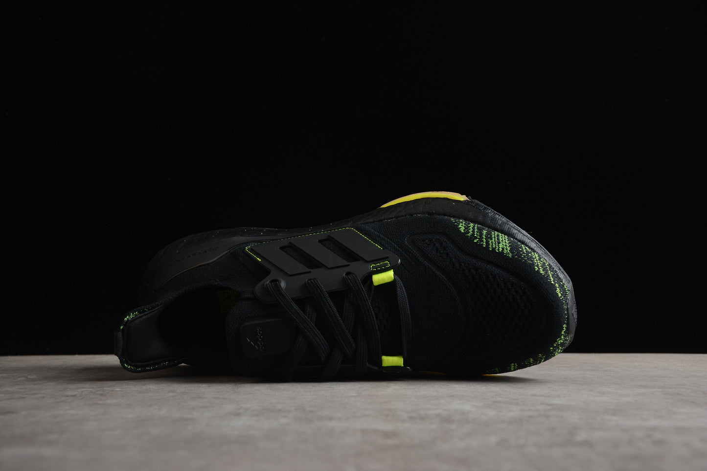 adidas ultra boost Preto