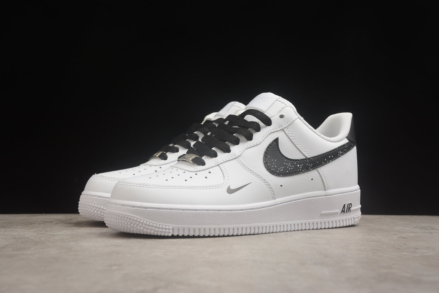 Nike Air Force