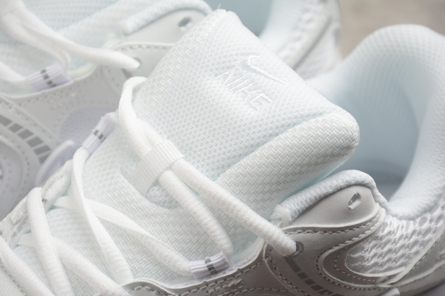 Nike V5 RNR