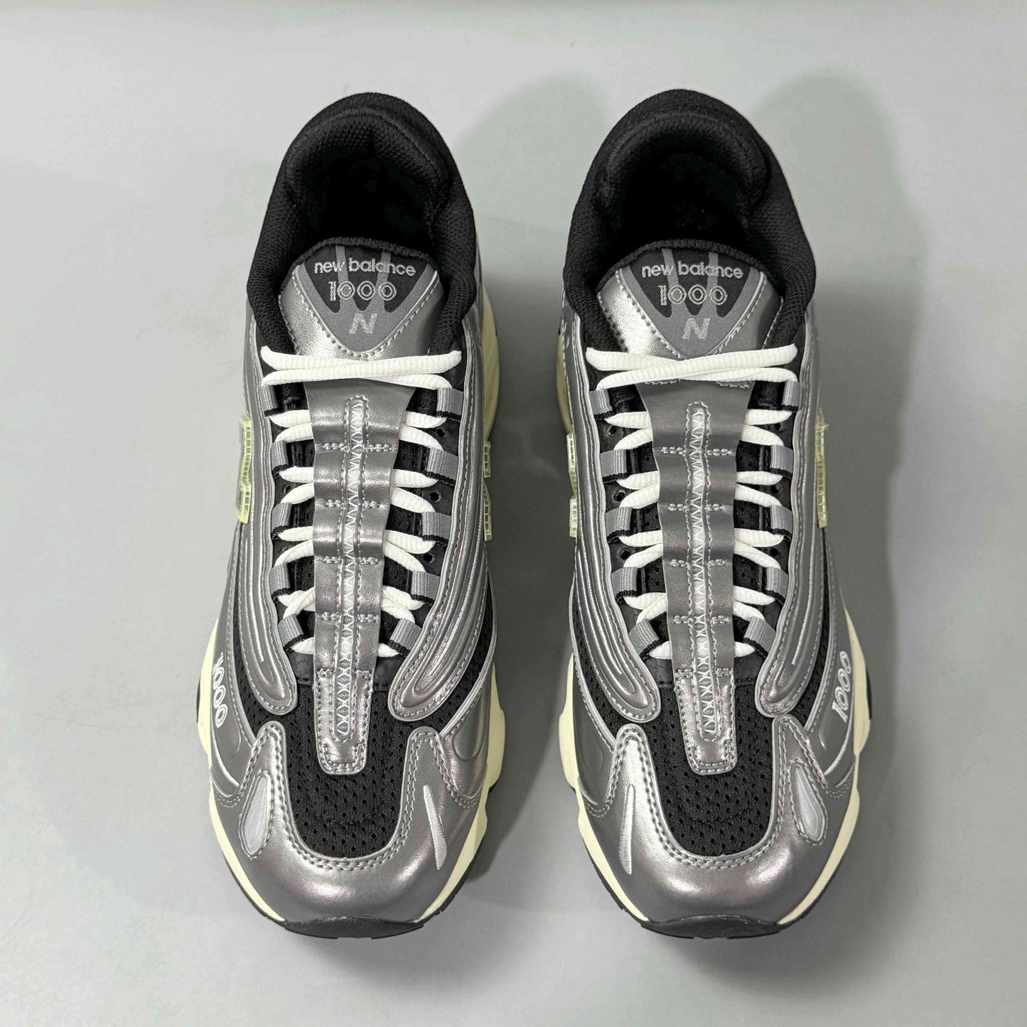 New Balance 1000