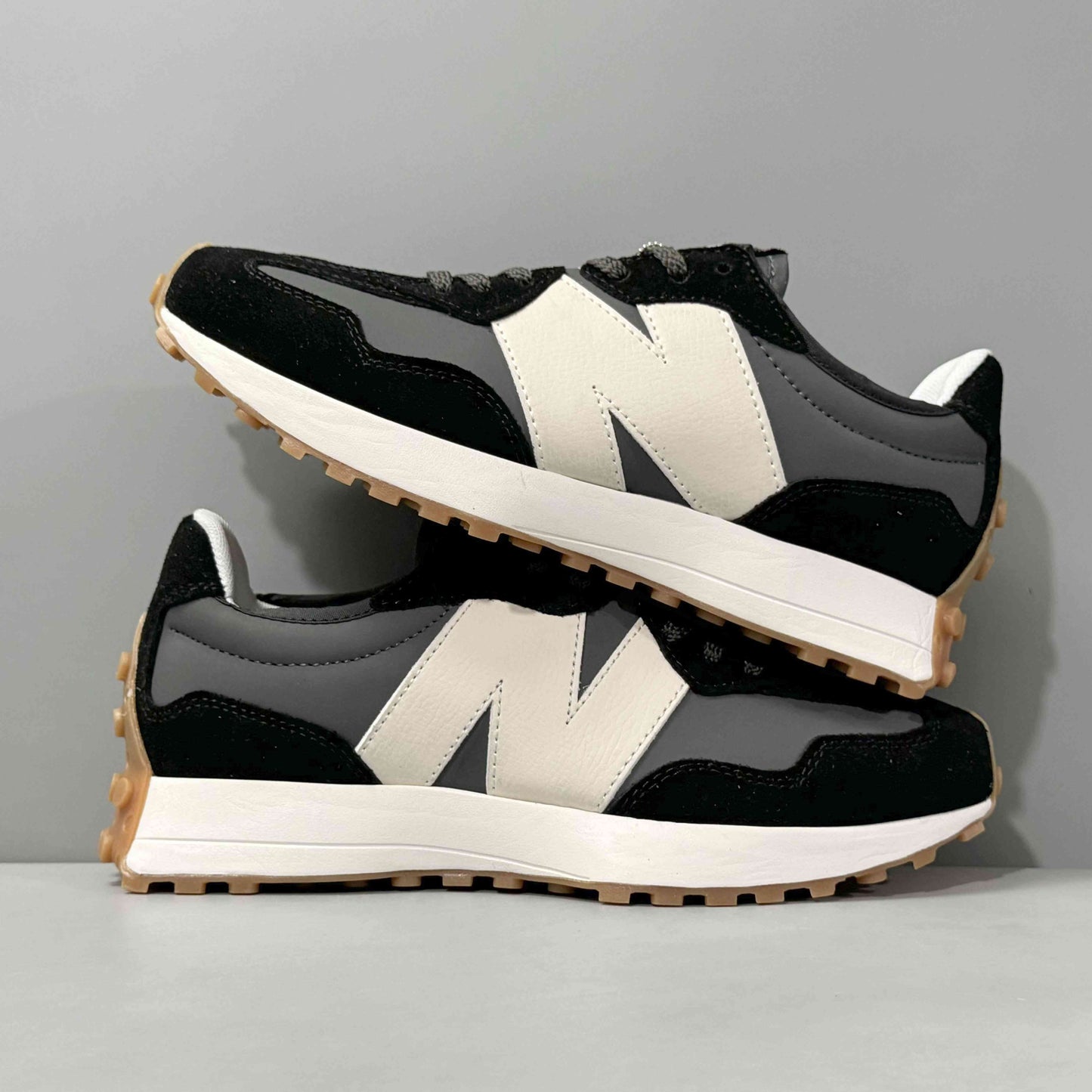 New Balance NB 327