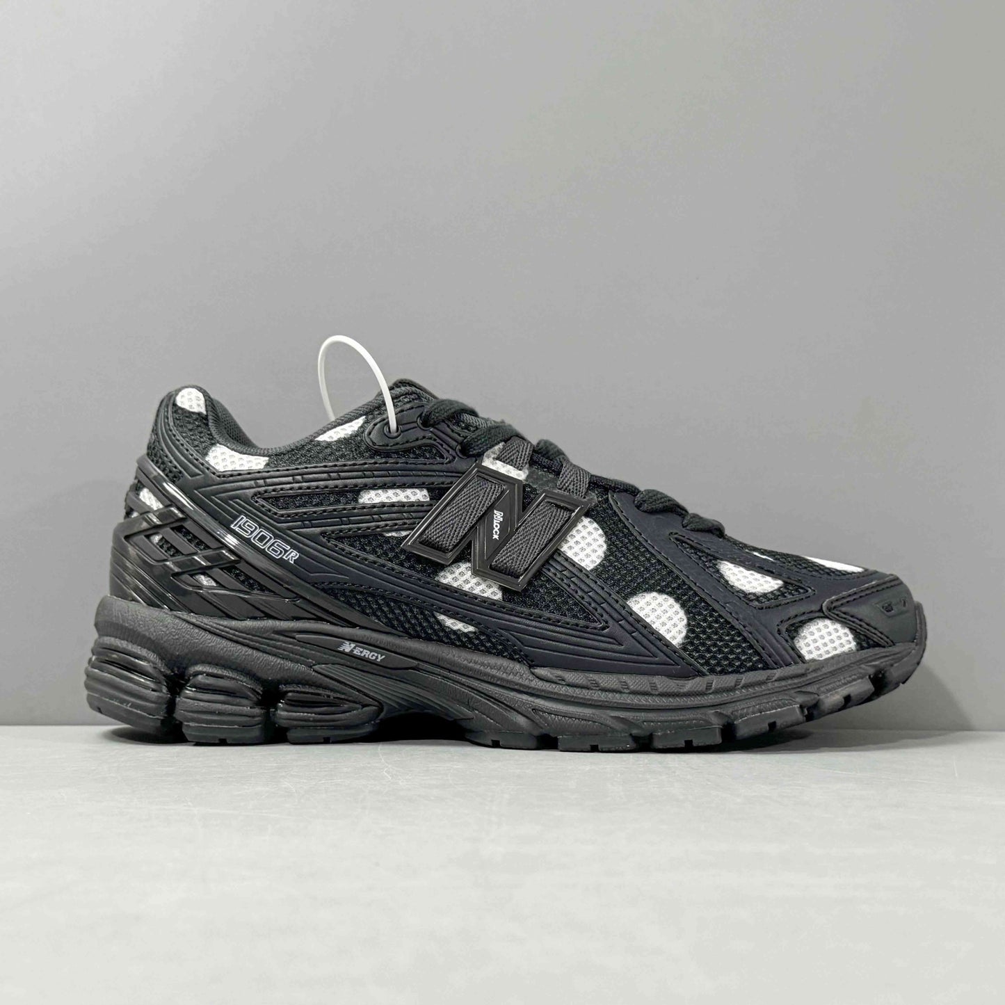 New Balance NB 1906R