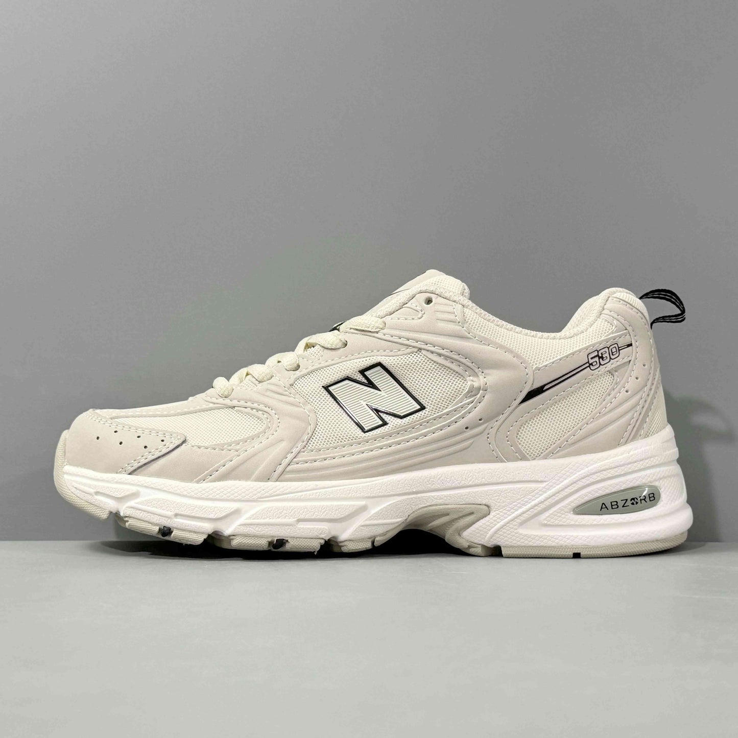New Balance 530