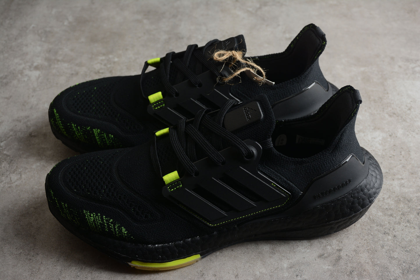 adidas ultra boost Preto