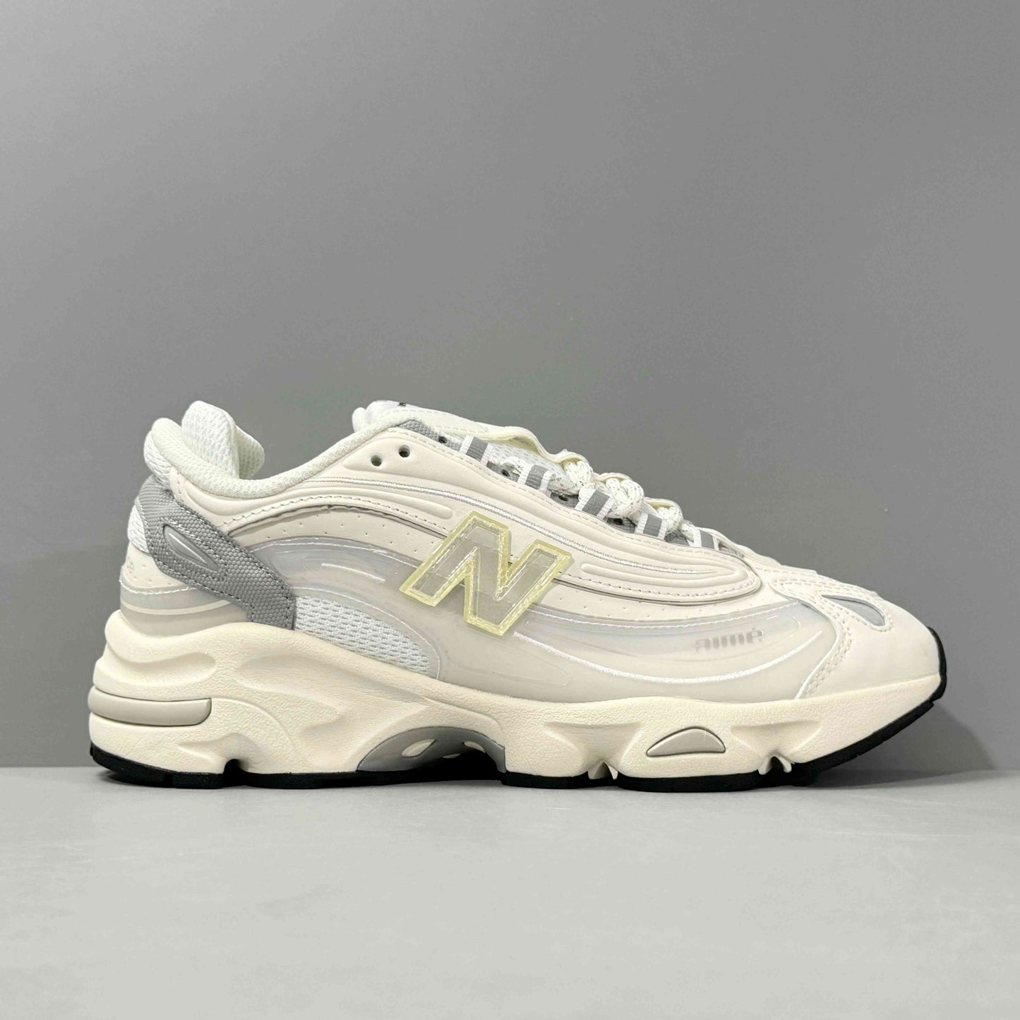 AIME LEON DOREx New Balance NB 1000