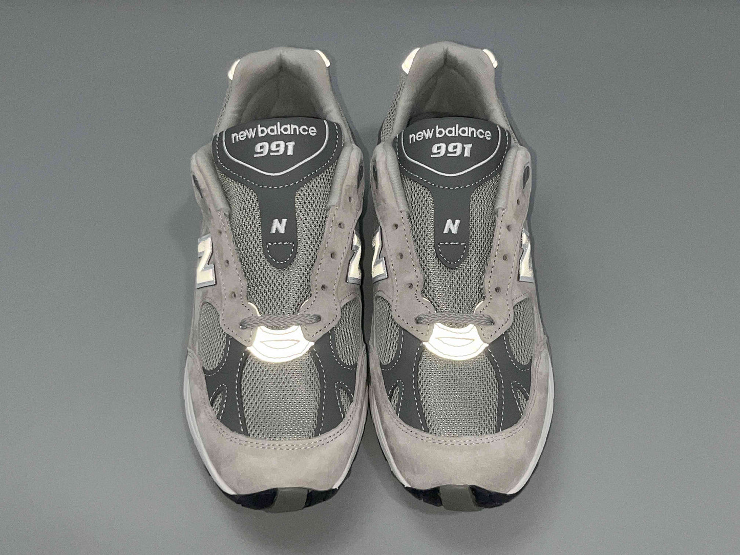 New Balance 991